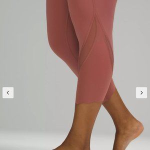 Lululemon Wunder Under Scalloped Hem High-Rise Crop 23" Full-On Luxtreme